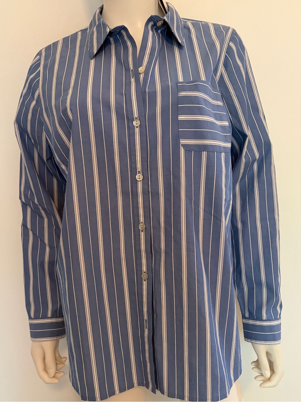 #683 J. Jill NWT Blue and White Vertical Stripe Button-Down Shirt